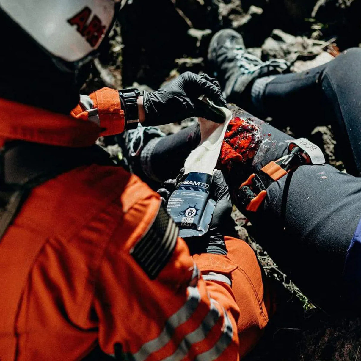 Celox Rapid Haemostatic Z-Fold Gauze 6