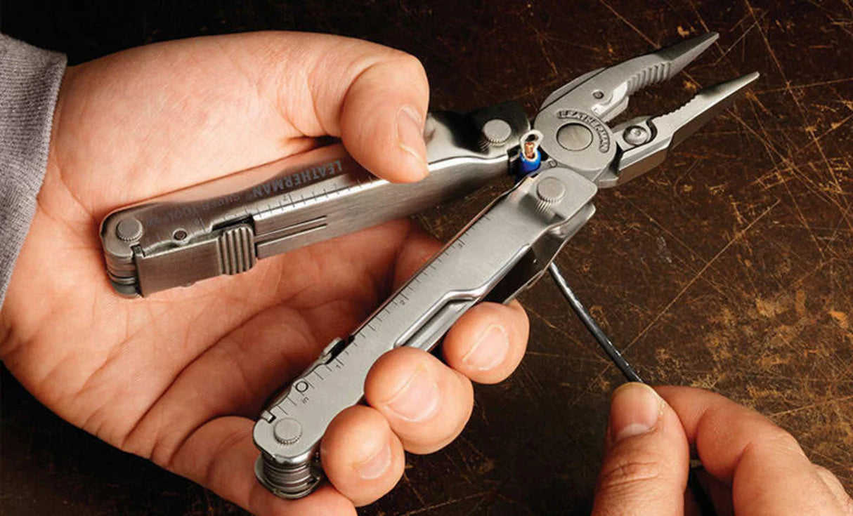 Leatherman Supertool 300 Multi-Tool